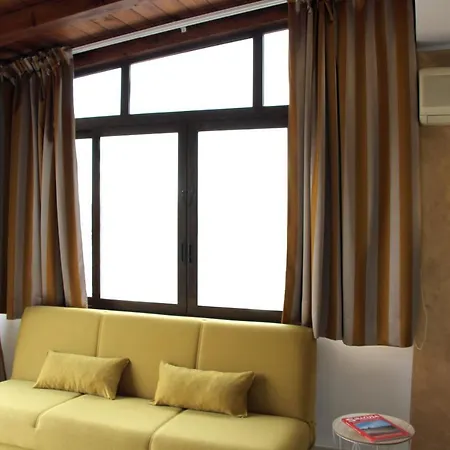 Casa Di Gio Apartment *
